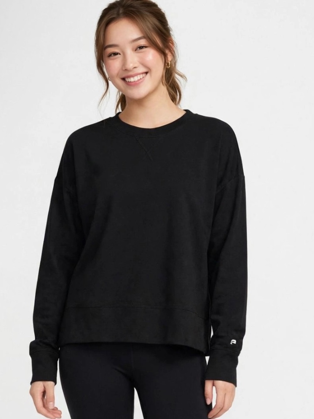 Fabletics Black Long-Sleeve Crewneck Sweatshirt